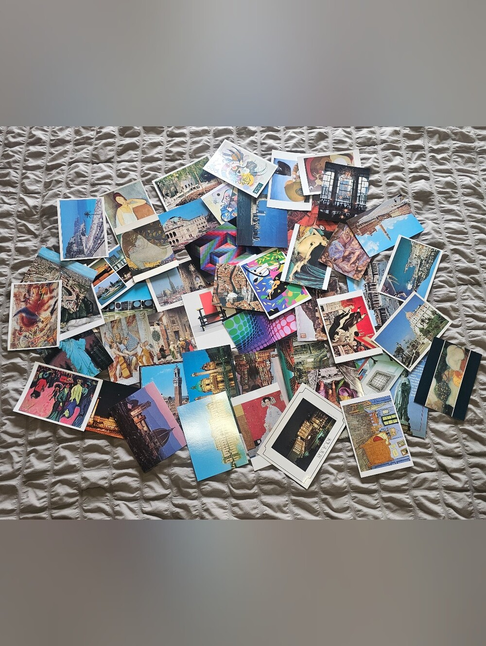 Lot of 50 vintage 70s/80s travel art Europe postcards